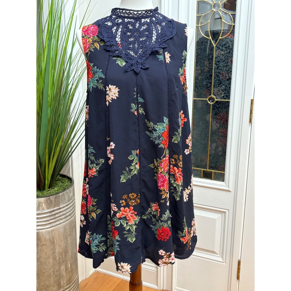 Umgee Navy Floral Crochet Lace Neck Sleeveless Shift Dress Medium Lined Boho NWT